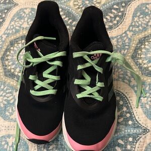 Adidas Women's Black and Pink Athletic Shoes with Mint Laces
